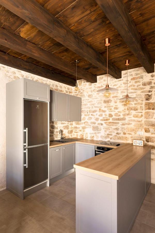 فيلا Mulberry Stonehouse Primošten المظهر الخارجي الصورة