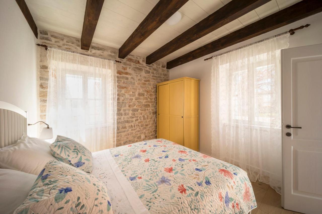 فيلا Mulberry Stonehouse Primošten المظهر الخارجي الصورة