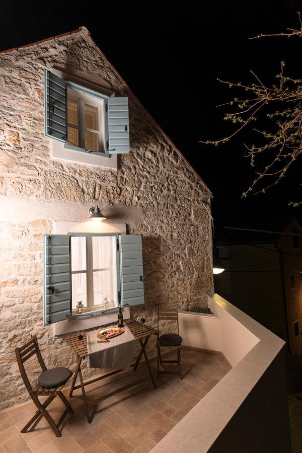 فيلا Mulberry Stonehouse Primošten المظهر الخارجي الصورة